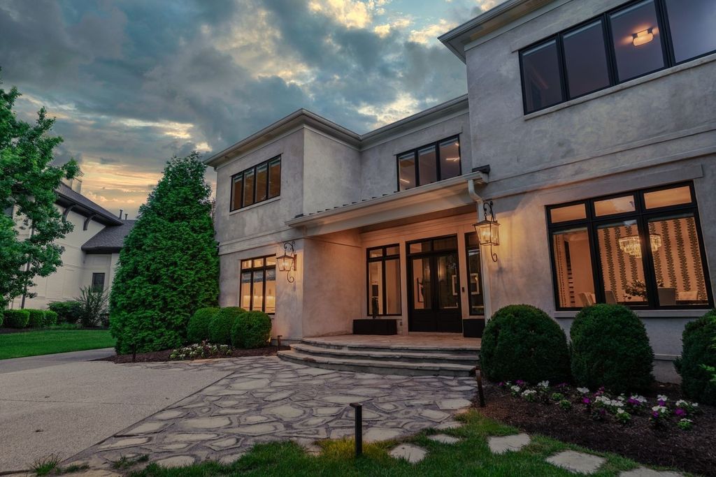 653 Chiswell Ct, Brentwood, TN 37027