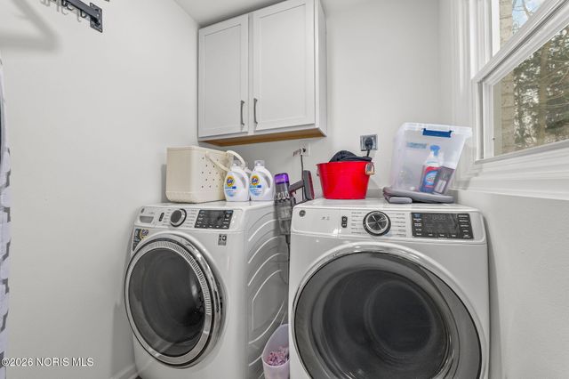 2203 Innisbrook Road, Ottawa Hills, OH 43606