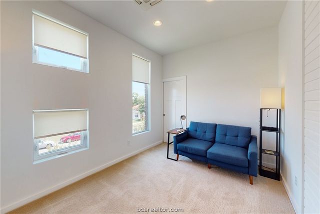 217 North Houston Avenue, Bryan, TX 77803