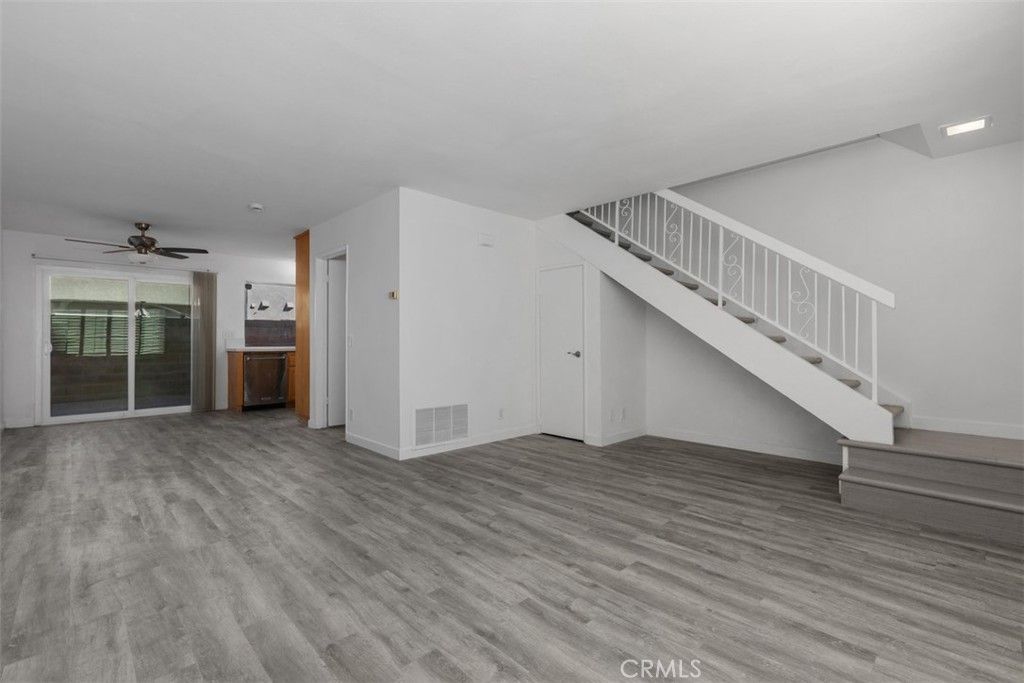 9685 Pettswood, Huntington Beach, CA 92646