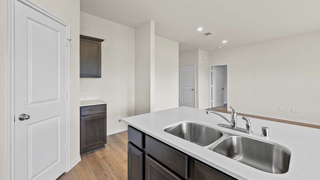 316 Whispering Pine Drive, Royse City, TX 75189