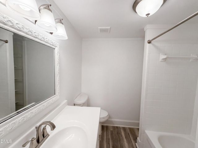 112 Queensferry Road, Cary, NC 27511