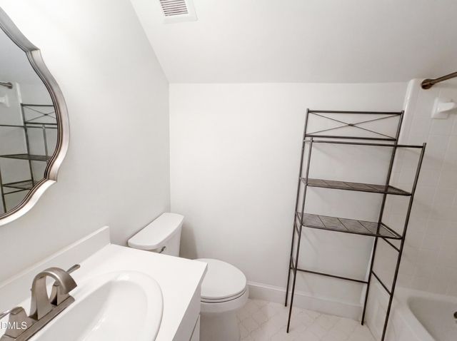 112 Queensferry Road, Cary, NC 27511