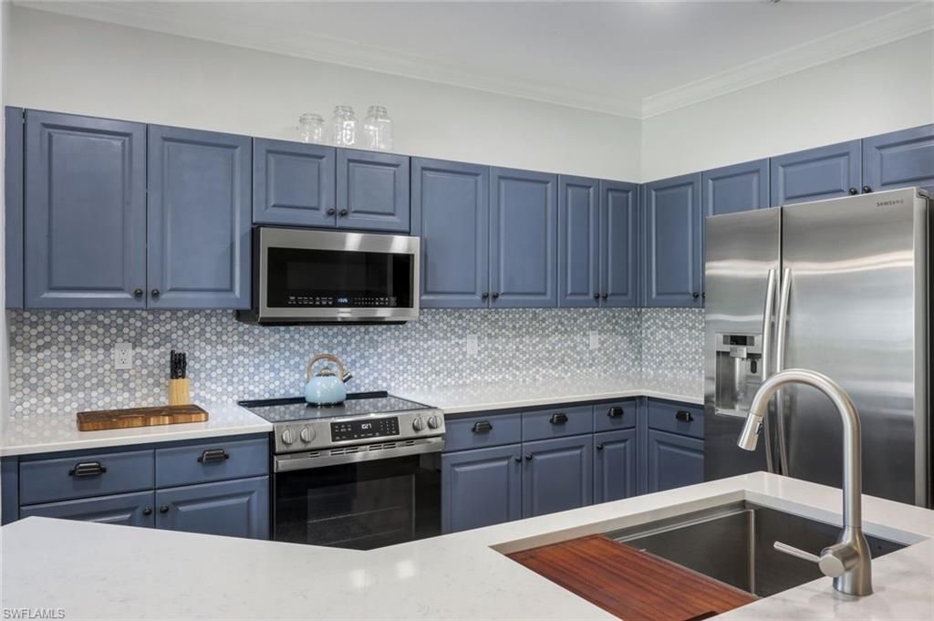 6355 Lexington CT 102, NAPLES, FL 34110 — photo 3