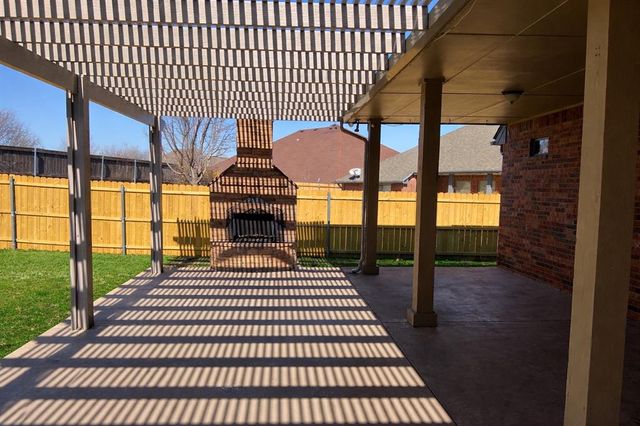 1404 NW 165th Court, Edmond, OK 73012