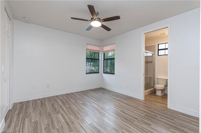 13852 Luna DR, Naples, FL 34109