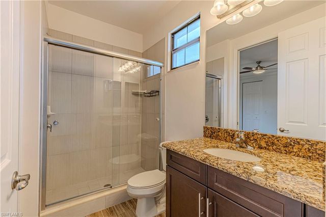 13852 Luna DR, Naples, FL 34109