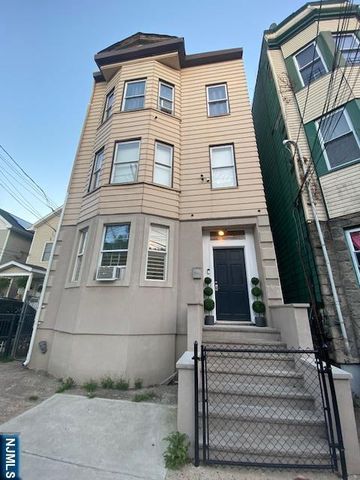 266 Littleton Avenue, Newark, NJ 07103