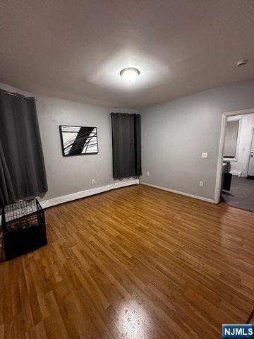 266 Littleton Avenue, Newark, NJ 07103