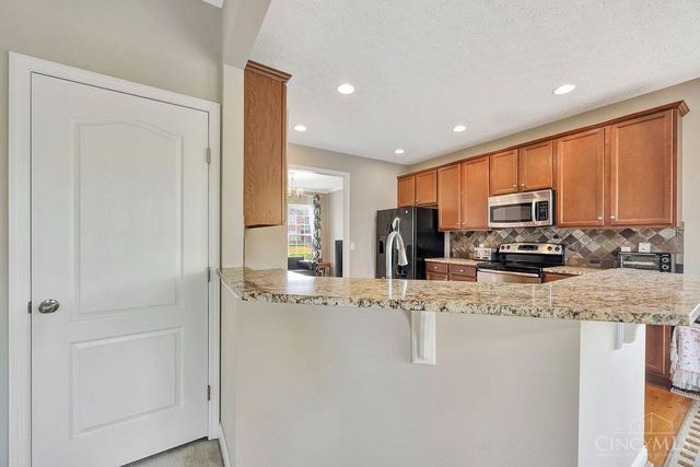 8273 Windy Harbor Way, West Chester, OH 45069