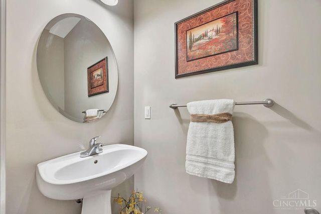 8273 Windy Harbor Way, West Chester, OH 45069