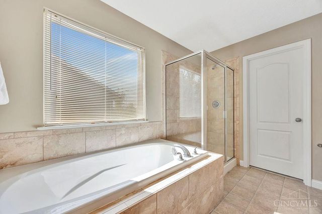 8273 Windy Harbor Way, West Chester, OH 45069