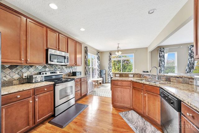 8273 Windy Harbor Way, West Chester, OH 45069