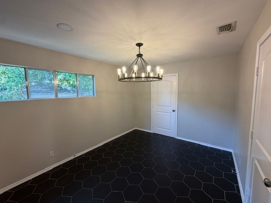 3504 W Gambrell Street, Fort Worth, TX 76133 — photo 4