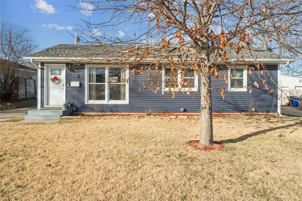 116 Edgewood Road NW, Cedar Rapids, IA 52405