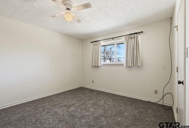 810 W Pine St, Winnsboro, TX 75494