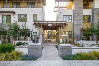239 S Marengo Avenue 201, Pasadena, CA 91101