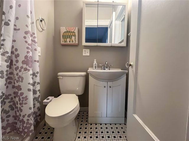 2685 Euclid Heights Boulevard 2, Cleveland Heights, OH 44106