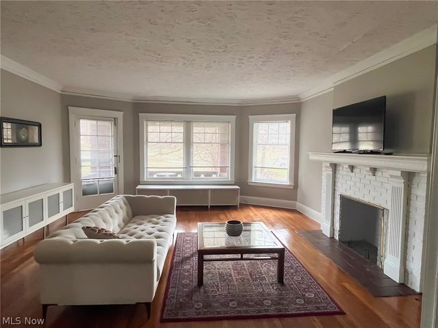 2685 Euclid Heights Boulevard 2, Cleveland Heights, OH 44106