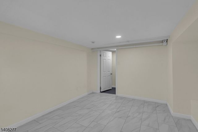 346 Florence Ave, Hillside Twp., NJ 07205