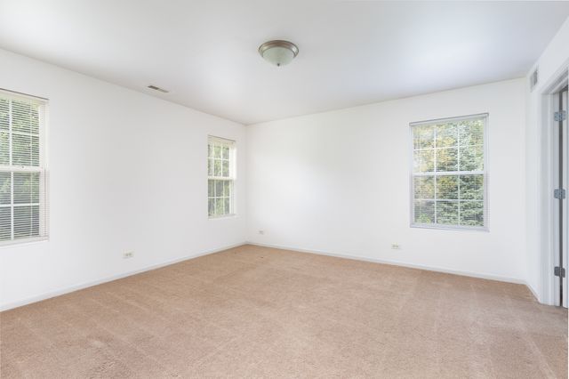 2534 Evergreen Circle, Mchenry, IL 60050