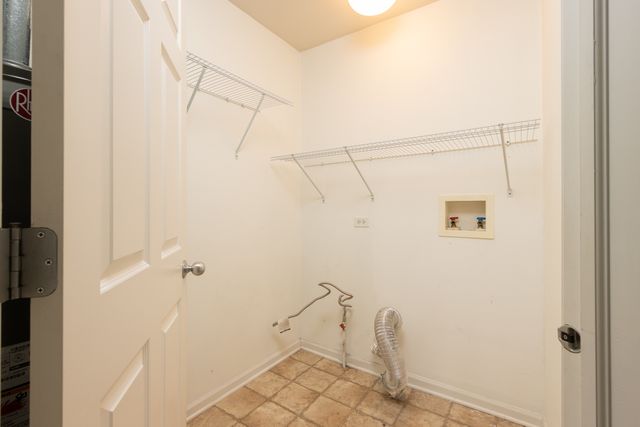 2534 Evergreen Circle, Mchenry, IL 60050