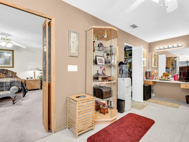 3061 ALT 19, Palm Harbor, FL 34683