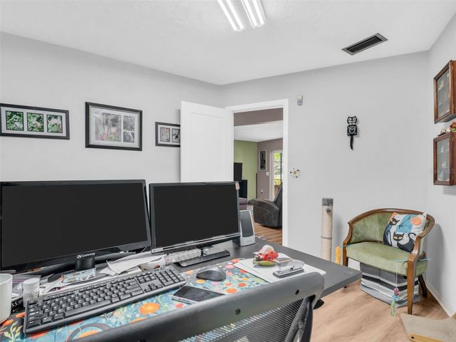 3061 ALT 19, Palm Harbor, FL 34683