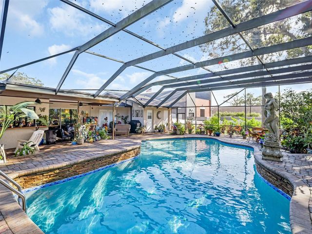 3061 ALT 19, Palm Harbor, FL 34683