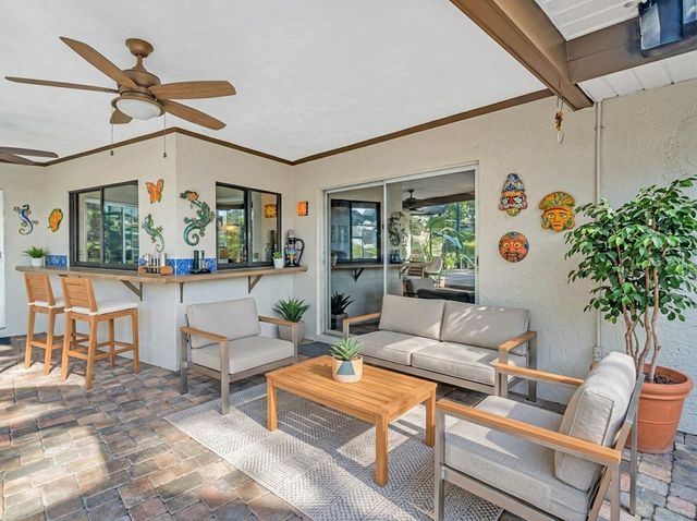 3061 ALT 19, Palm Harbor, FL 34683