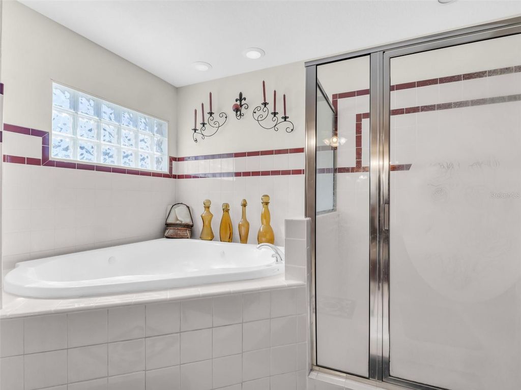 Image 25 of property listing at 3061 ALT 19, Palm Harbor, FL 34683