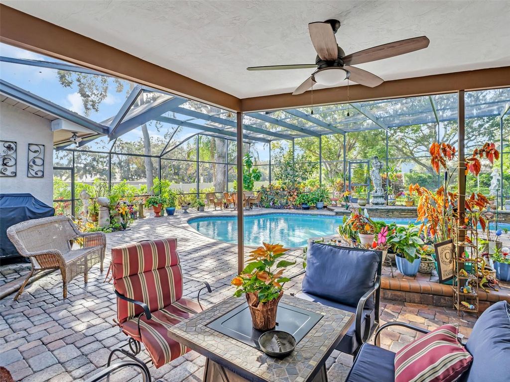 Image 47 of property listing at 3061 ALT 19, Palm Harbor, FL 34683