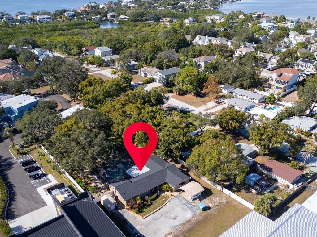 Image 74 of property listing at 3061 ALT 19, Palm Harbor, FL 34683