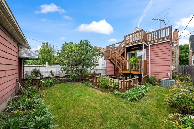 2828 N Melvina Avenue, Chicago, IL 60634