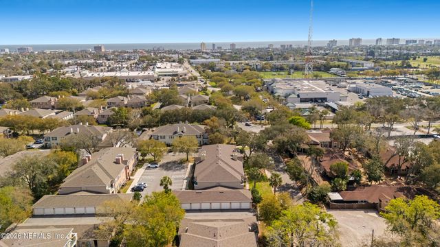 111 JARDIN DE MER Place 111, Jacksonville Beach, FL 32250