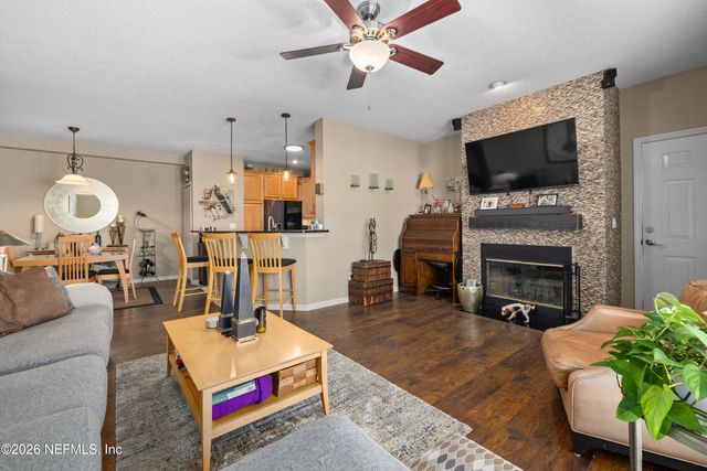 111 JARDIN DE MER Place 111, Jacksonville Beach, FL 32250