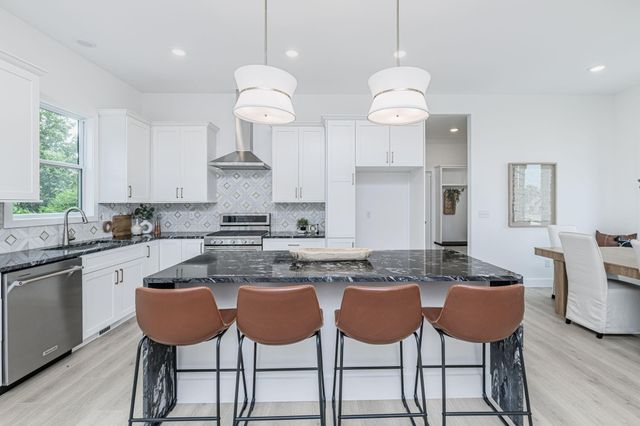 506 BANDON DUNES CT, Columbia, MO 65201