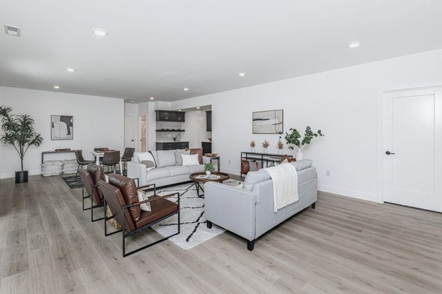 506 BANDON DUNES CT, Columbia, MO 65201