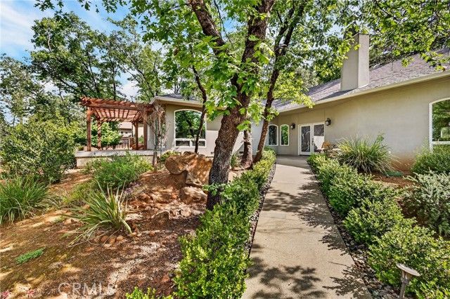 14944 Woodland Park, Forest Ranch, CA 95942