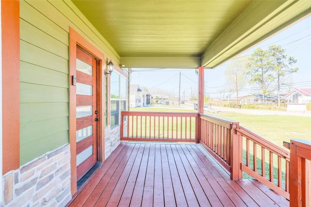 8150 Bassett Street, Houston, TX 77051