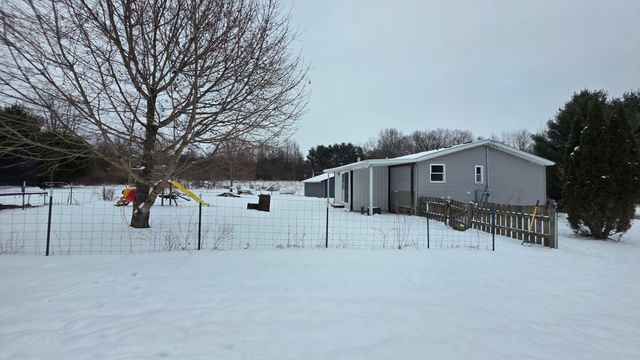 15143 H Drive S, Marshall, MI 49068