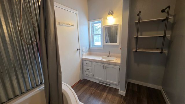 15143 H Drive S, Marshall, MI 49068