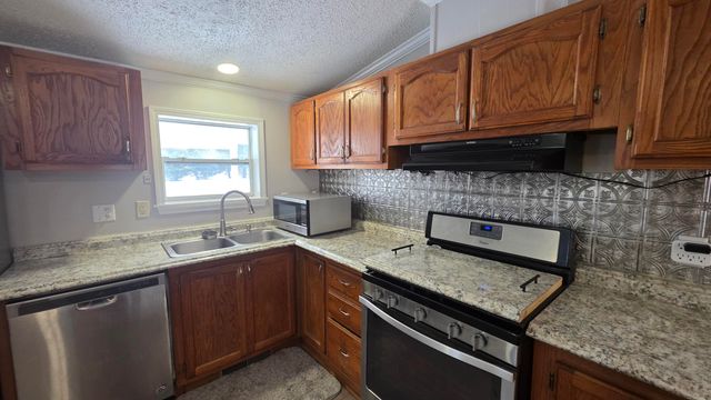 15143 H Drive S, Marshall, MI 49068