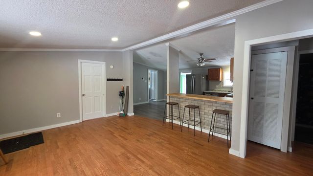 15143 H Drive S, Marshall, MI 49068