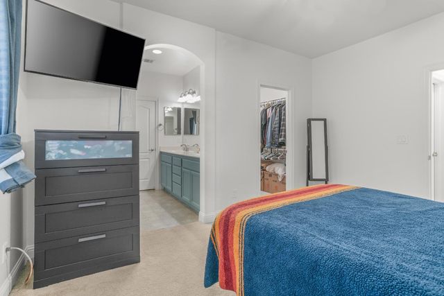 3815 Lee Brook Way, Sacramento, CA 95838