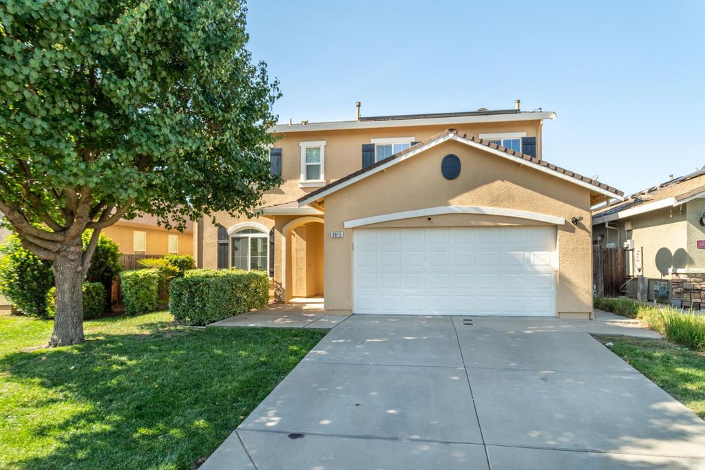 3815 Lee Brook Way, Sacramento, CA 95838