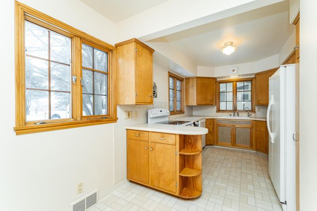 8601 County Road 3 NW, Oronoco, MN 55960