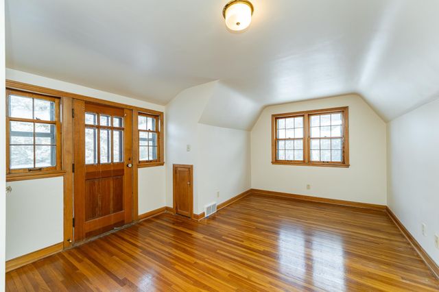 8601 County Road 3 NW, Oronoco, MN 55960