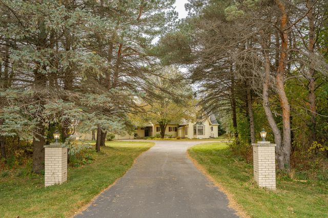 8601 County Road 3 NW, Oronoco, MN 55960