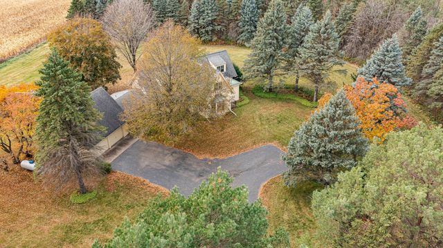 8601 County Road 3 NW, Oronoco, MN 55960